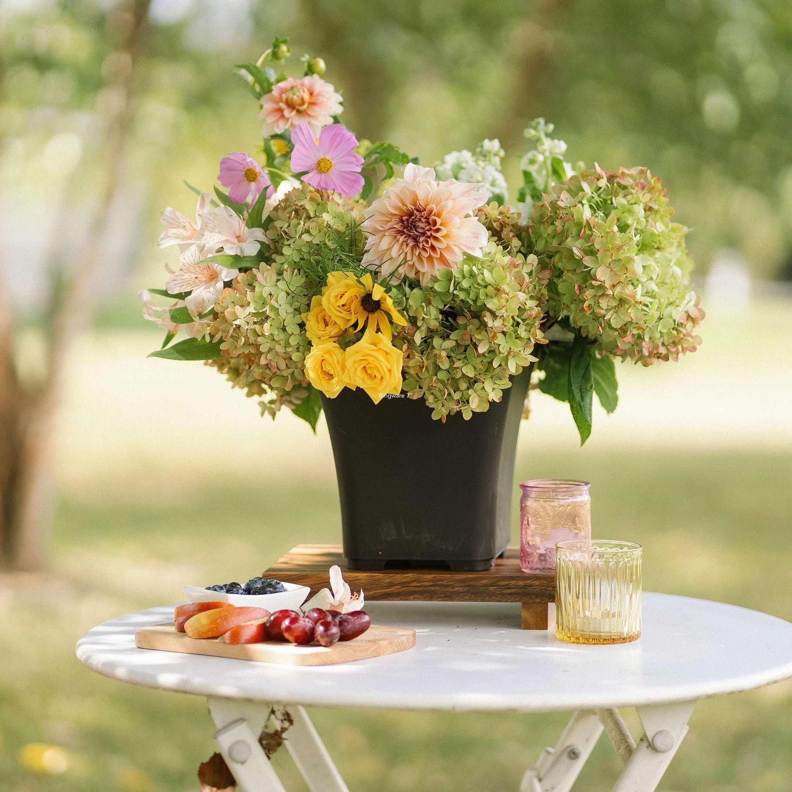 Square Flared Jardiniere black