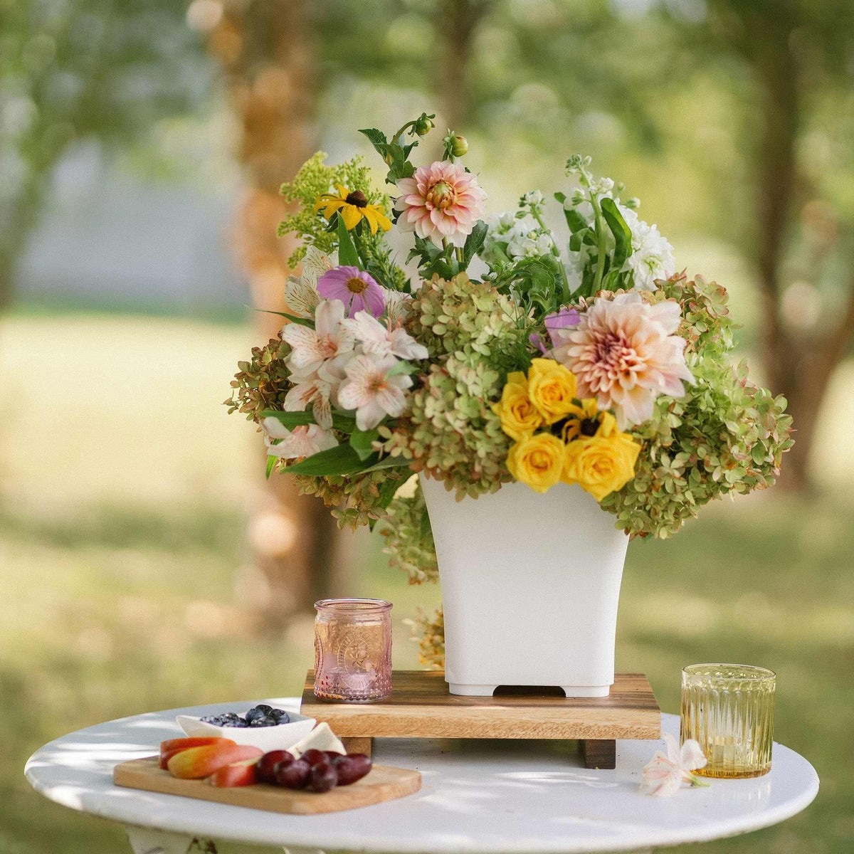 Square Flared Jardiniere white