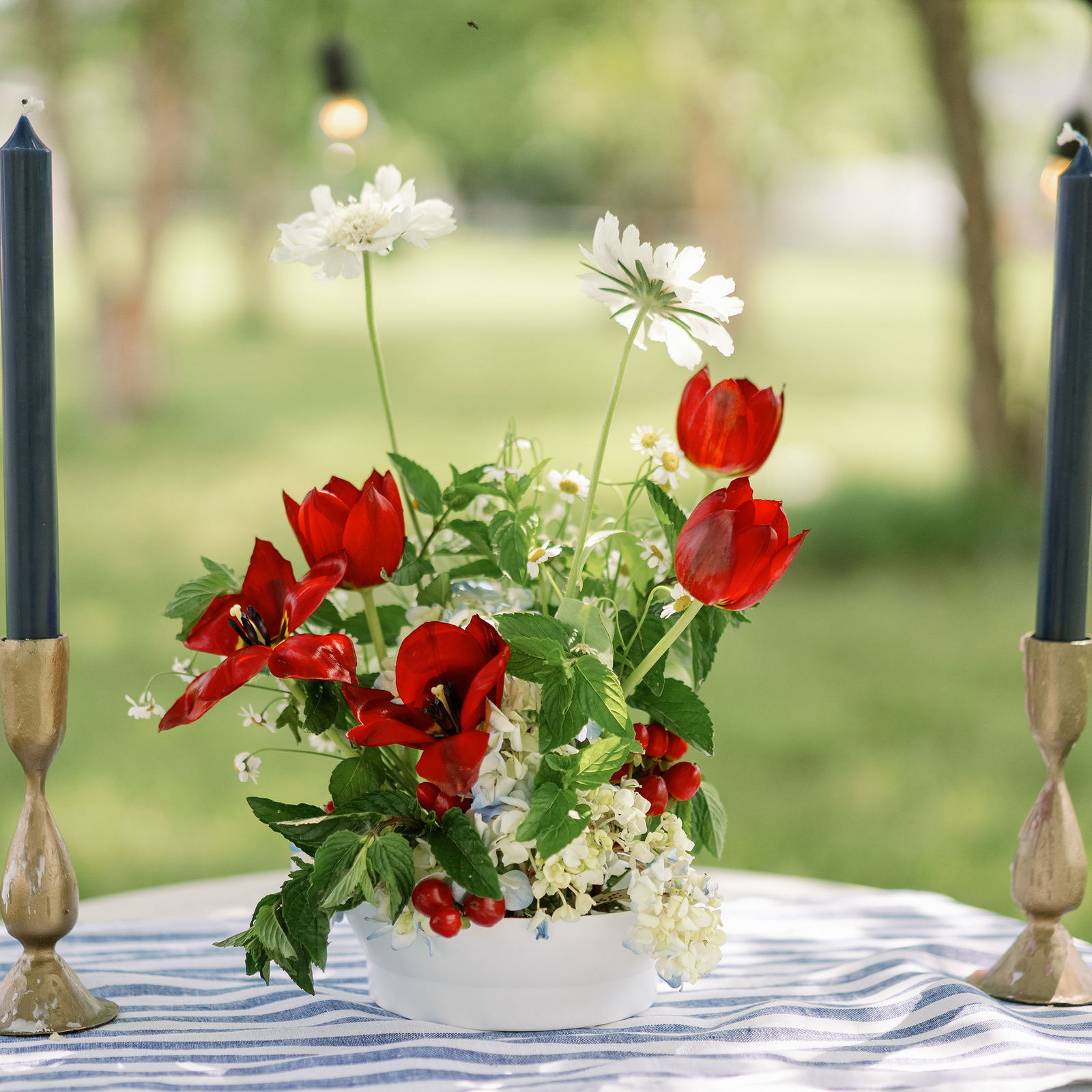 white mini wok with red white and blue arrangement